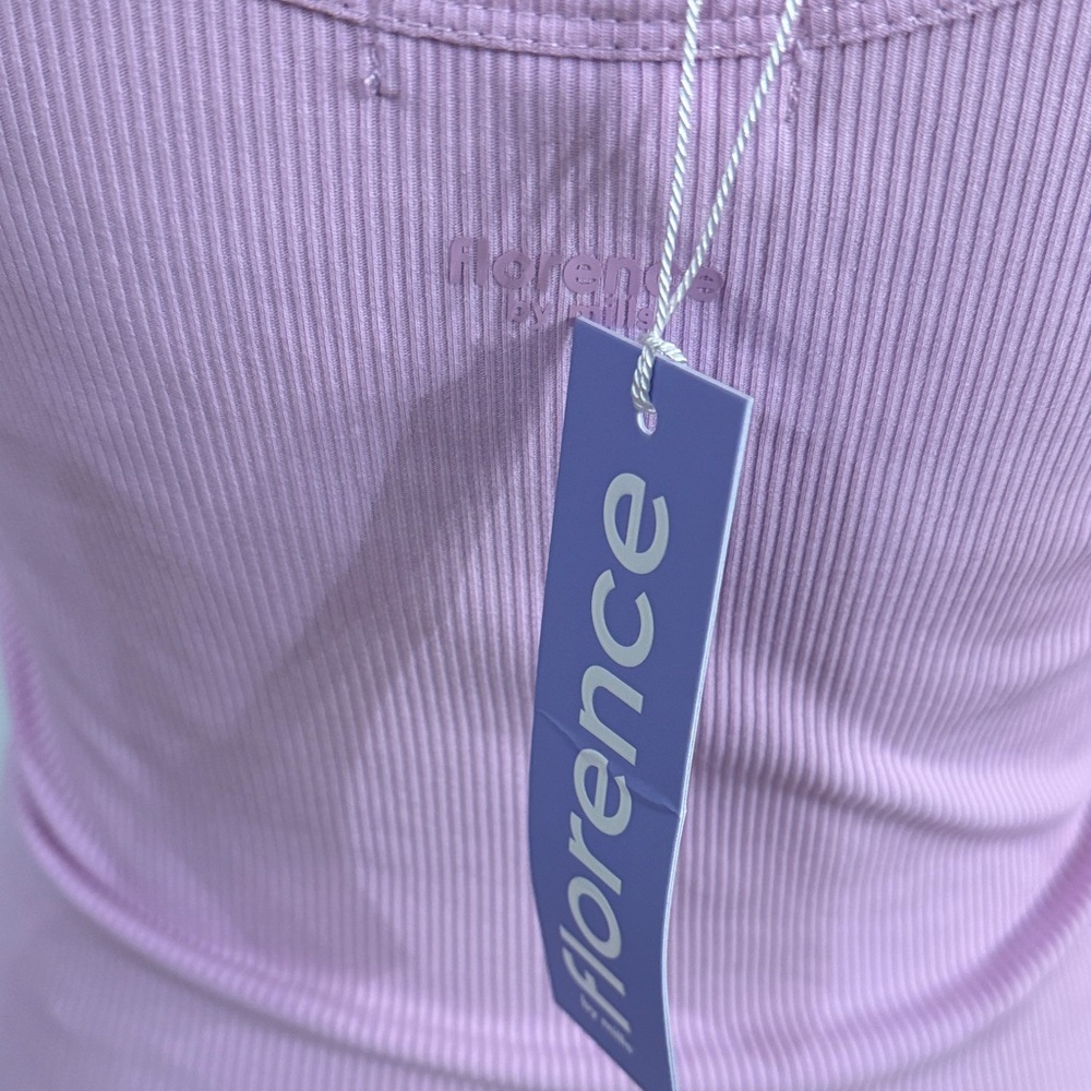 Soft Pink Ribbed Tank Top - Picture 2 of 6